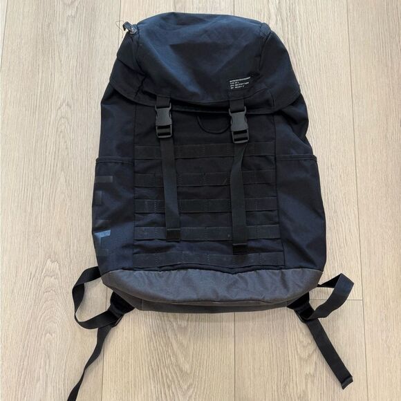 Nike Air Force one Black Backpack men’s sports bag black